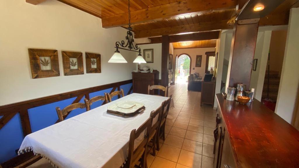 Casa Belius Villa Biescas  Luaran gambar